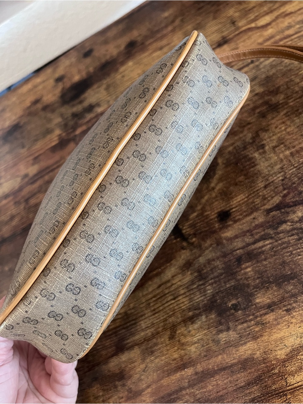 Vintage 80s Gucci Brown Monogram Wristlet Clutch with Tan Trim - Picture 9 of 12